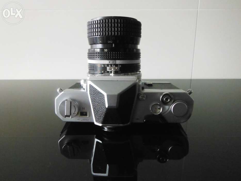 Nikon Nikkormat FT + lente 35-70mm