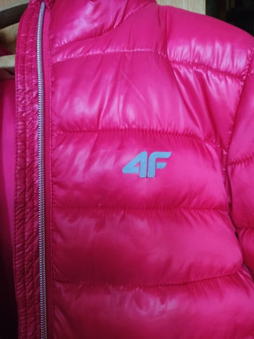 Демісезонна куртка пуховик дитяча для дівчинки 4F 152с