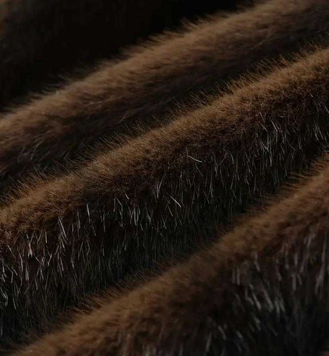 Новая теплая стильная куртка Материал мягкий тёплый под норку