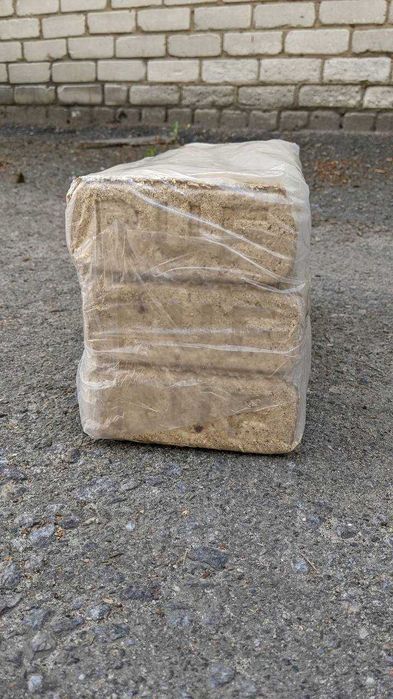 ДУБОВИЙ паливний/топливный брикет d25 Піні-Кей, Руф RUF для камінів