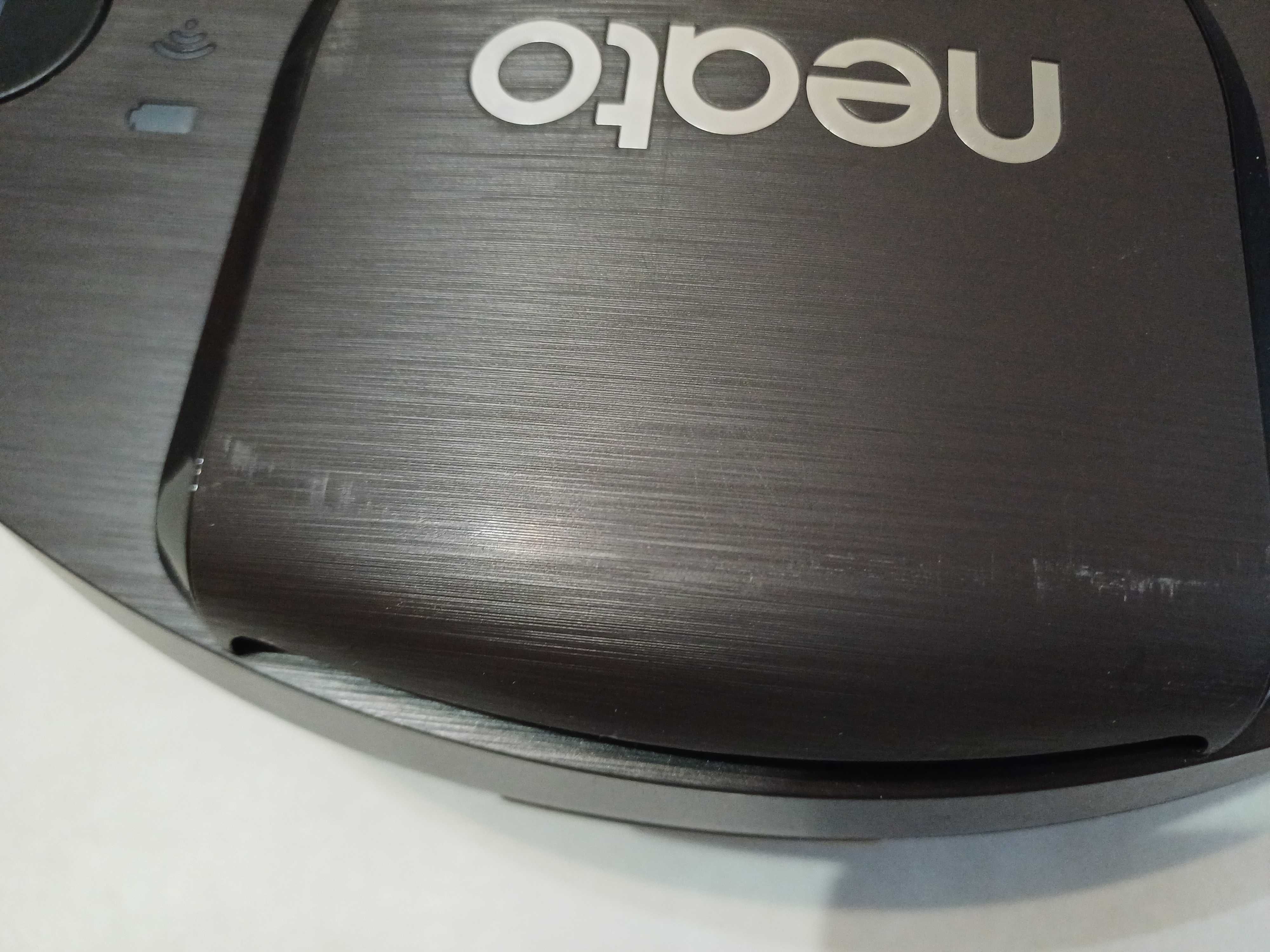 Робот-пылесос Xiaomi Neato Botvac D8