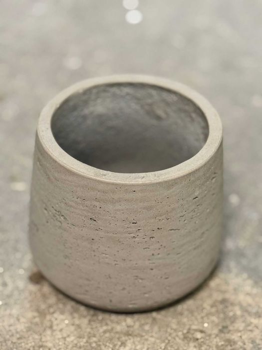 Vaso Decorativo em Concreto - PERFEITO ESTADO