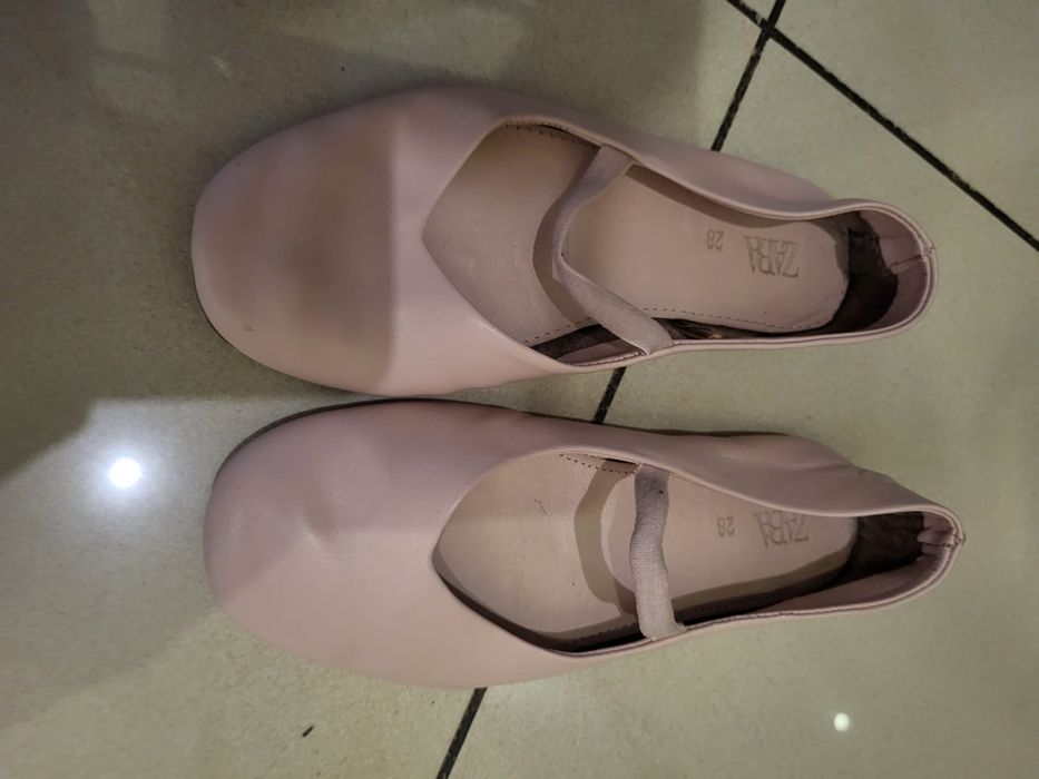 Baleriny baletki skórzane Zara rozmiar 28. Jak nowe!