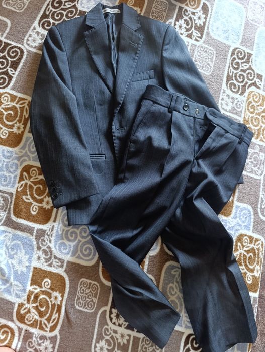 Дитячий шкільний костюм