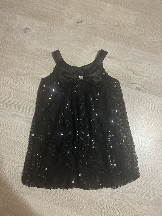 Сукні на дівчинку