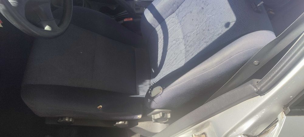 Mitsubishi carisma 1.4 2001
