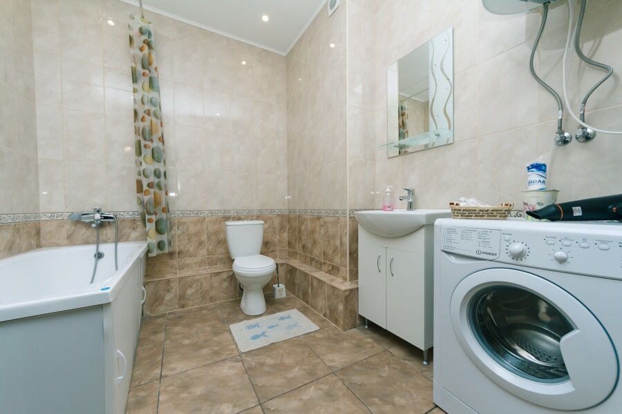 Киев,посуточно/почасово,Позняки,Драгоманова.не дорого,Своя .-13-555.biz.ua