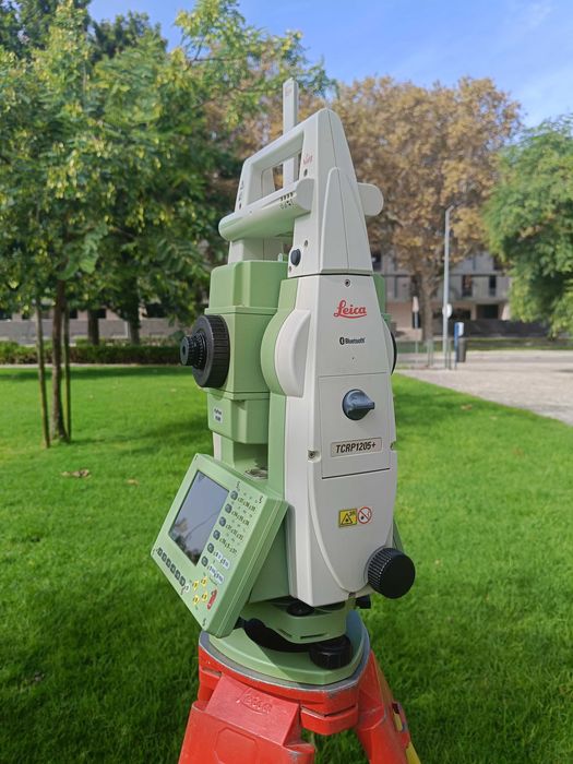 Estação Total Robótica Leica TCRP 1205+