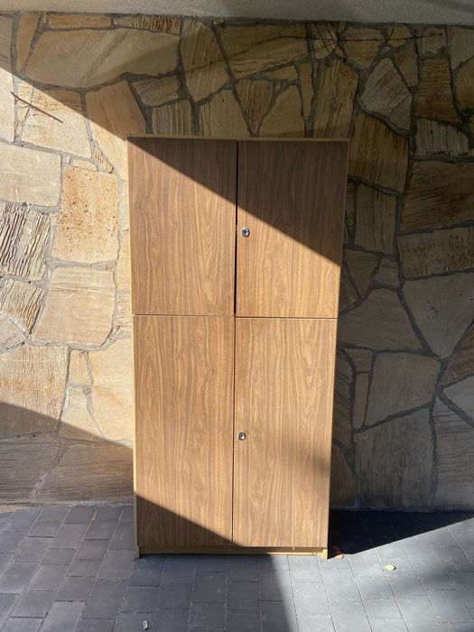 Oddam za darmo Szafe dwupoziomowa