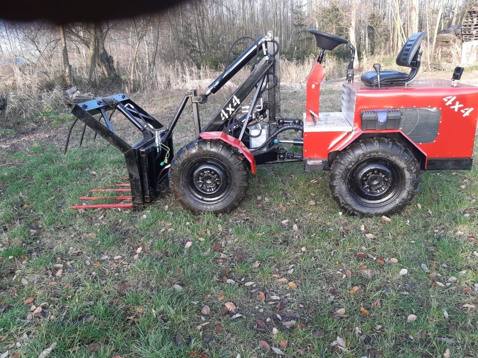 Miniładowarka 4 x 4 sam