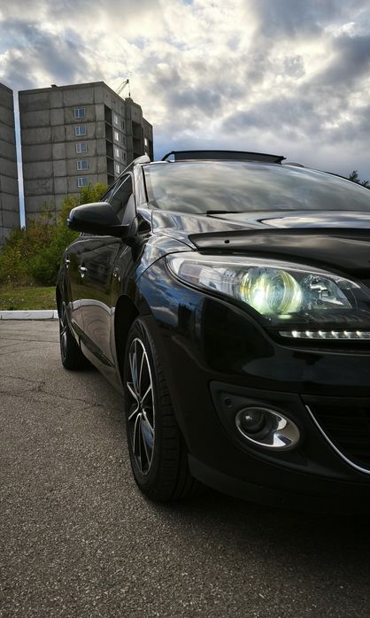 Продам Reno Megan bose