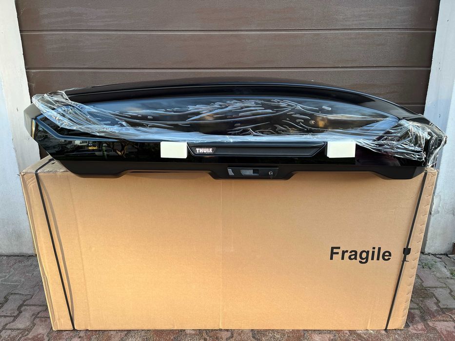 Thule Motion 3 L Black автомобільний багажник бокс новий