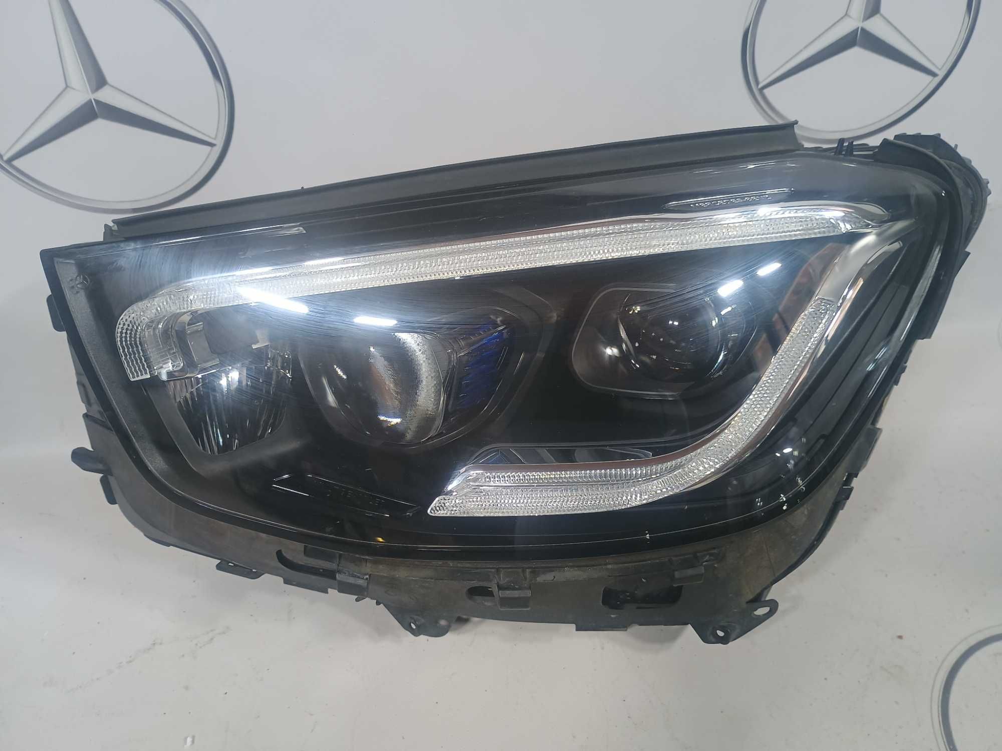 Mercedes GLC W253 lift lampa lewy przód