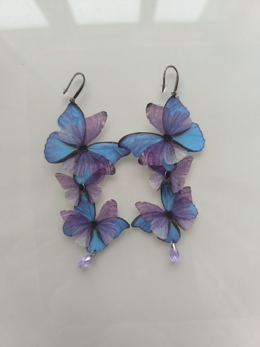 Продам бузкову сукню із льону та сережки -метелики