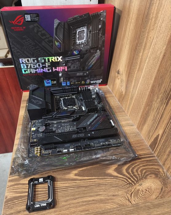 Мат. плата Socket 1700 Asus Rog Strix B760-F Gaming Wi-fi