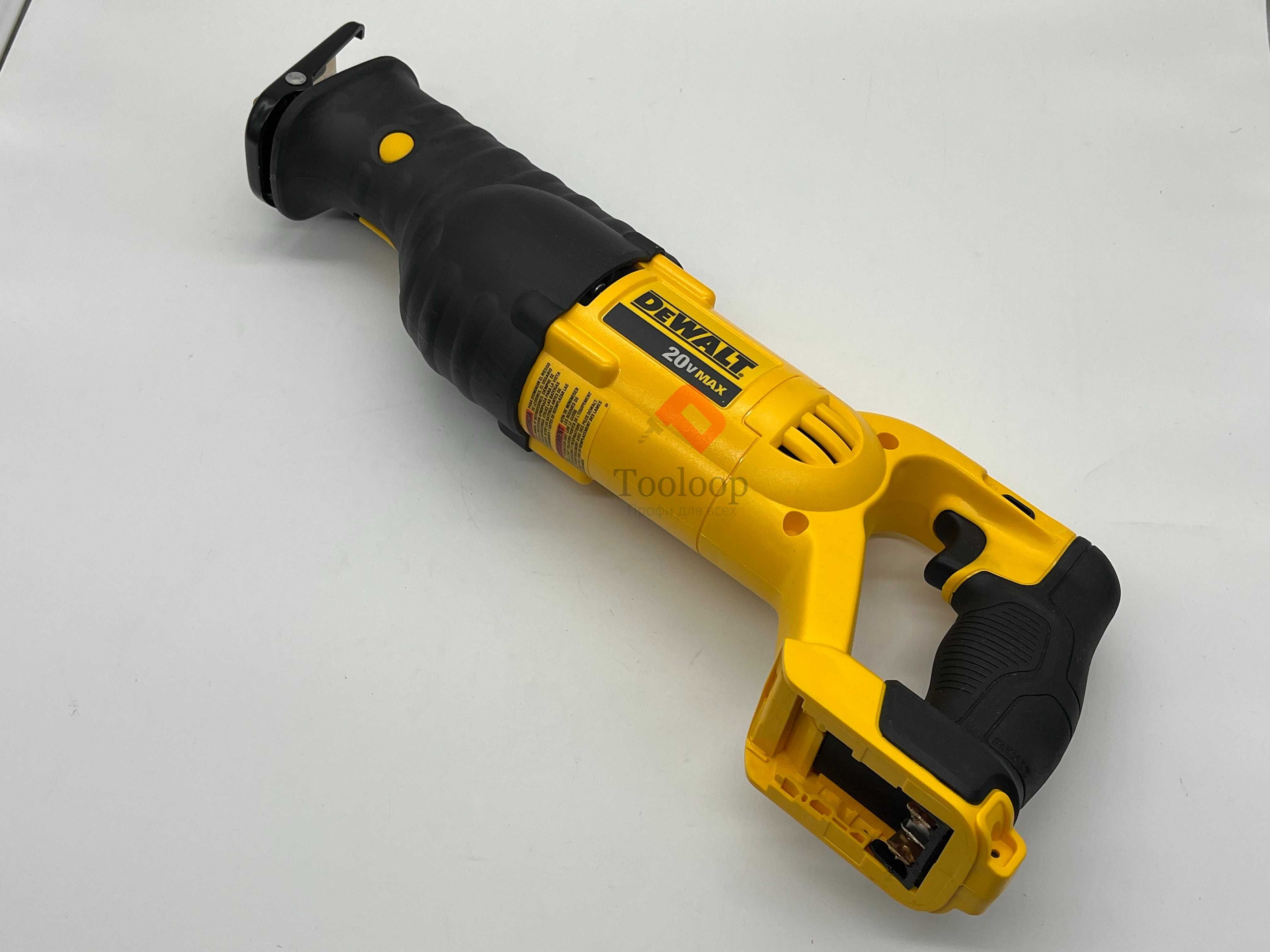 Аккумуляторная сабельная пила DEWALT DCS380B 20V MAX