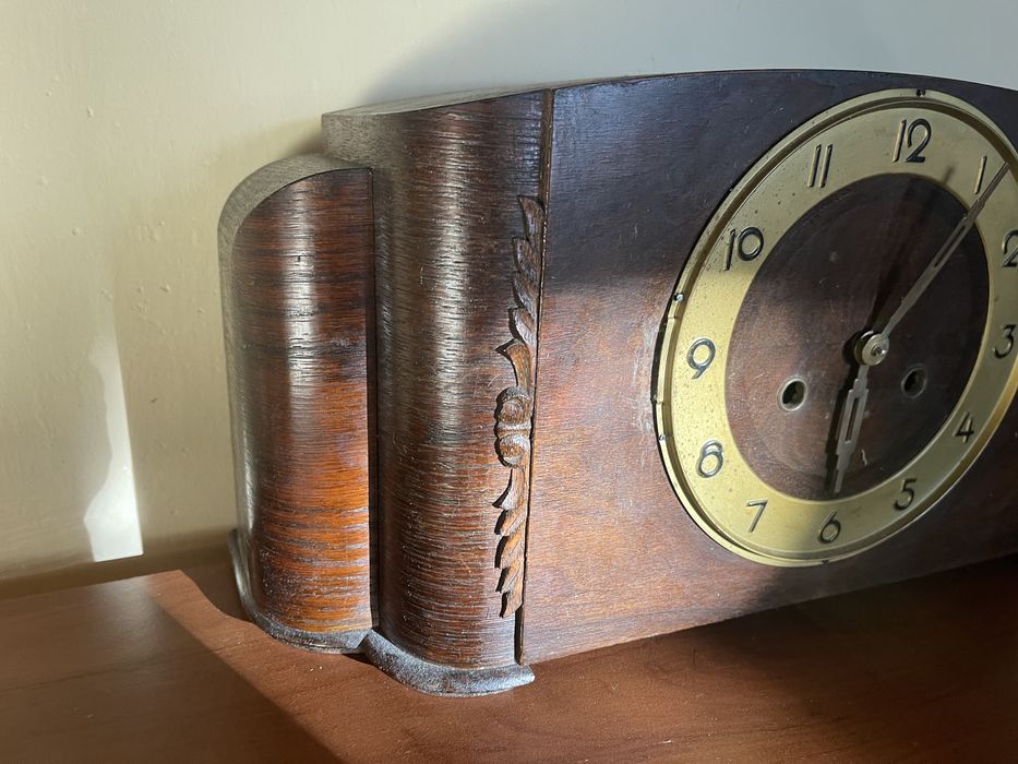 Antyczny zegar z wahadlem