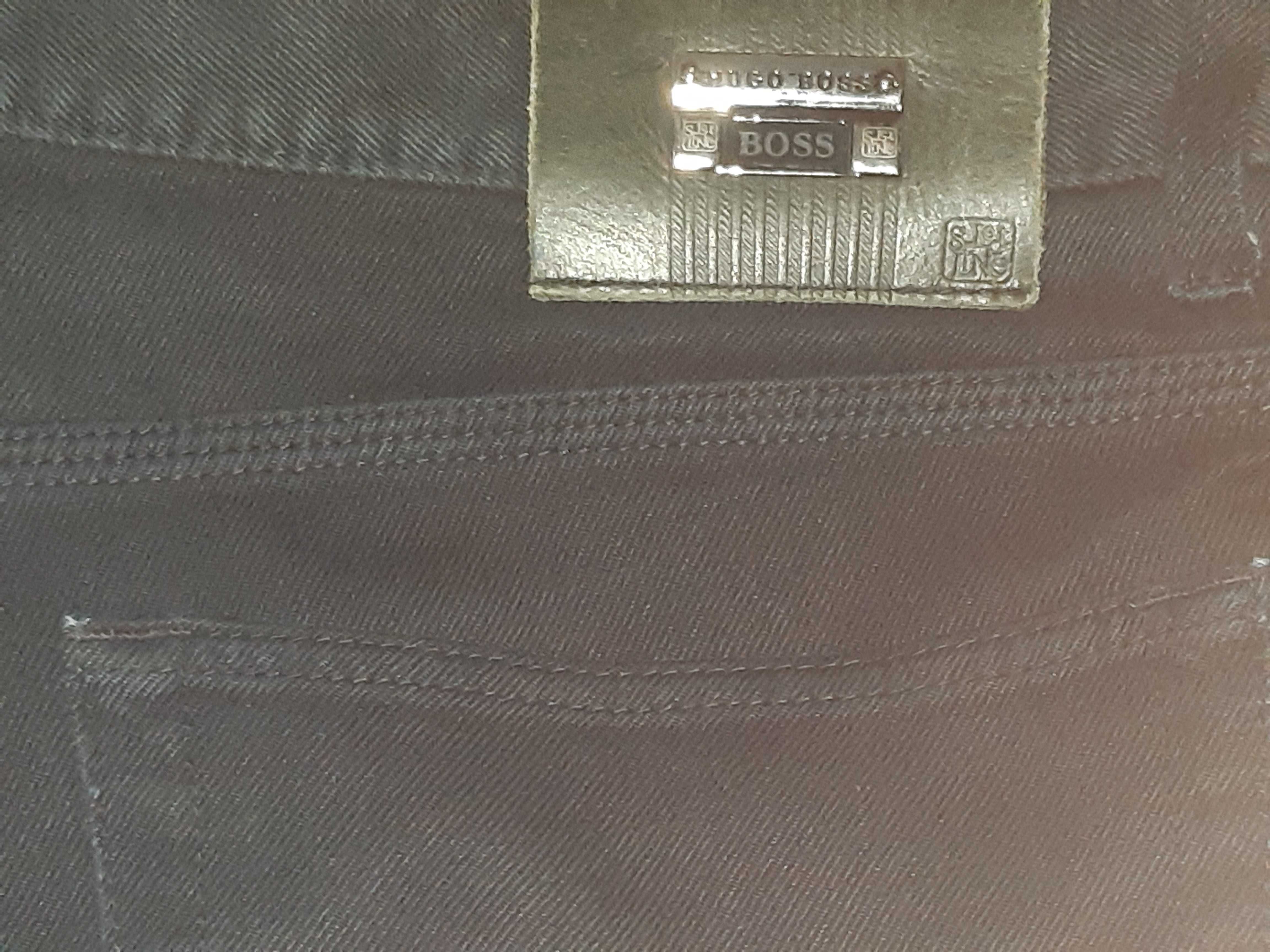 Джинсы мужские HUGO BOSS