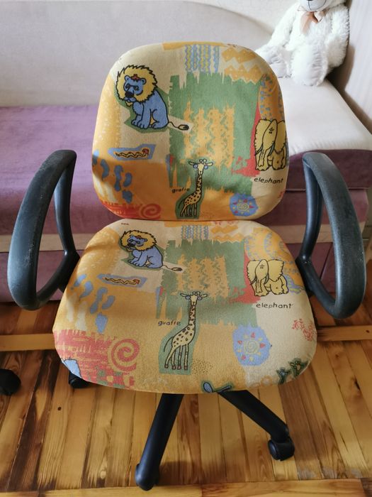 Дитяче крісло для школяра