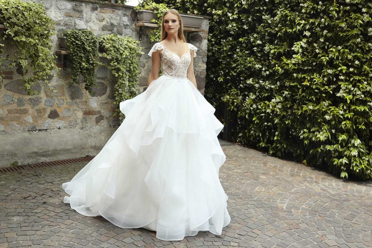 Suknia ślubna księżniczka - luksusowa Galla Solidago stan idealny