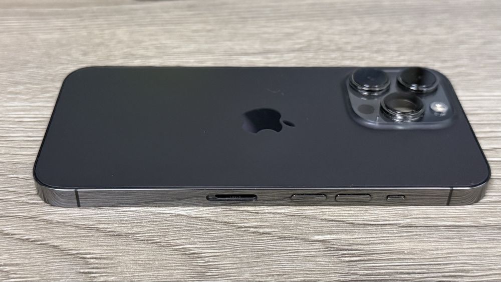 Oryginalny korpus obudowa plecki Apple iPhone 13 Pro demontaż wymiana