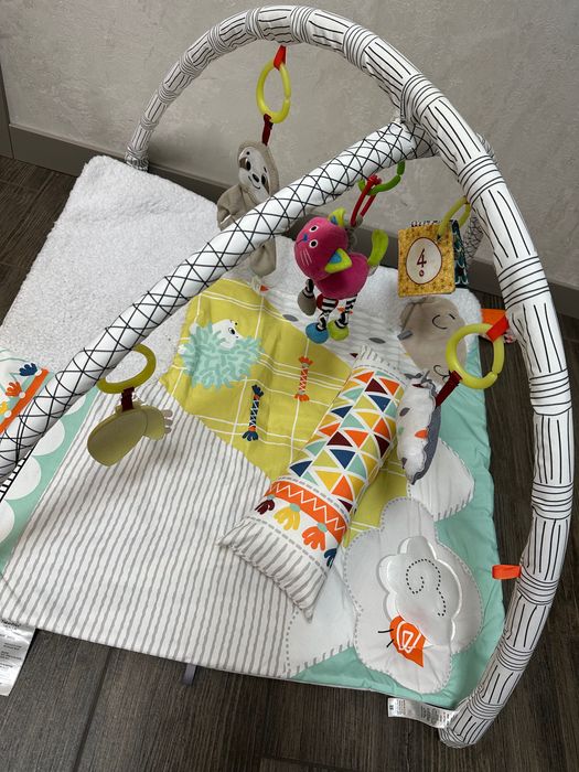 Детский коврик от 0-6 месяцев