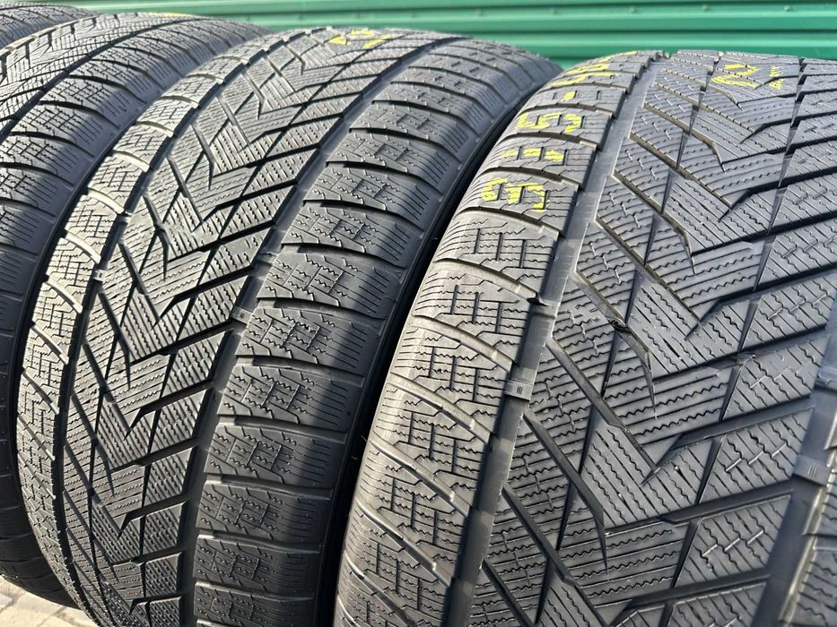 Шини зима 275/45R21+315/40R21 ARIVO Prox ARW5 2021рік
