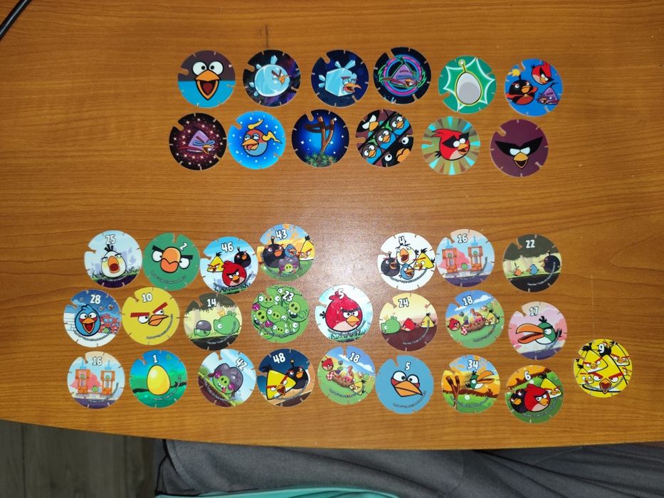 Tazos angry birds  e angry birds space