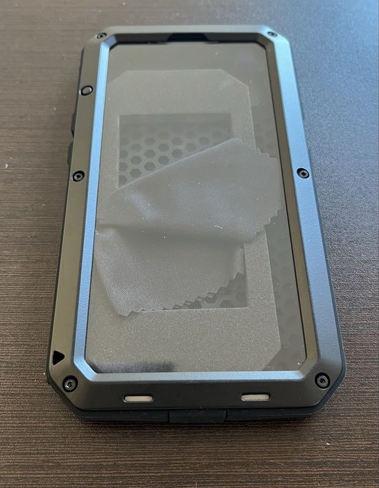 Capa alumínio anti-choque iphone 13