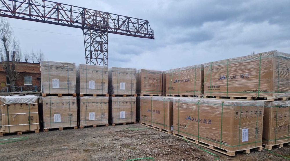 Сонячні панелі Ja Solar 550 Ват, 620 Ват