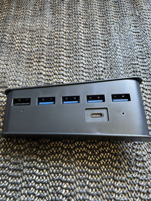 Hub USB nowy ……….