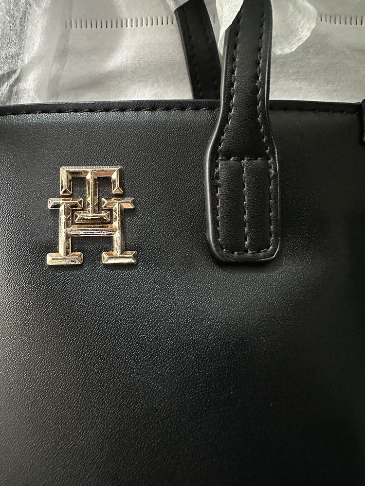 Новинка! Сумка tommy Hilfiger