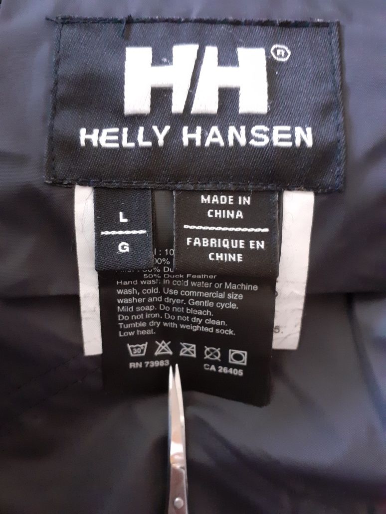 Пуховик Helly Hansen. Оригинал, зима. Размер L-XL. 52 p.