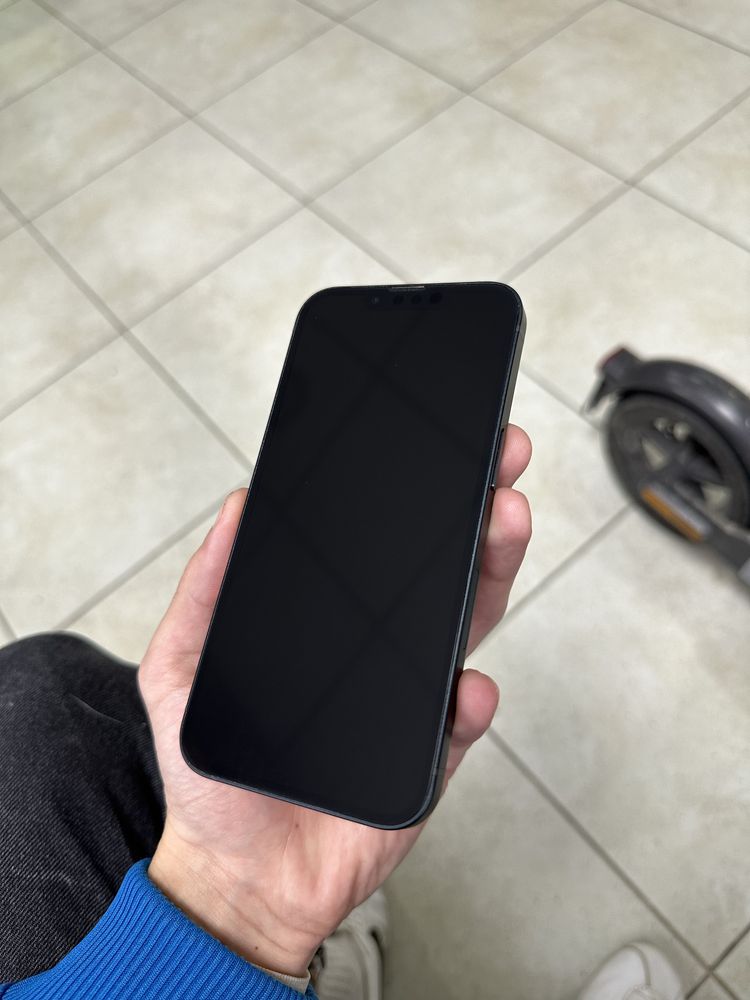 iPhone 13 Black 256 GB