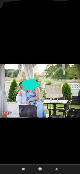 "Miejsce do całowania" - napis na płótnie