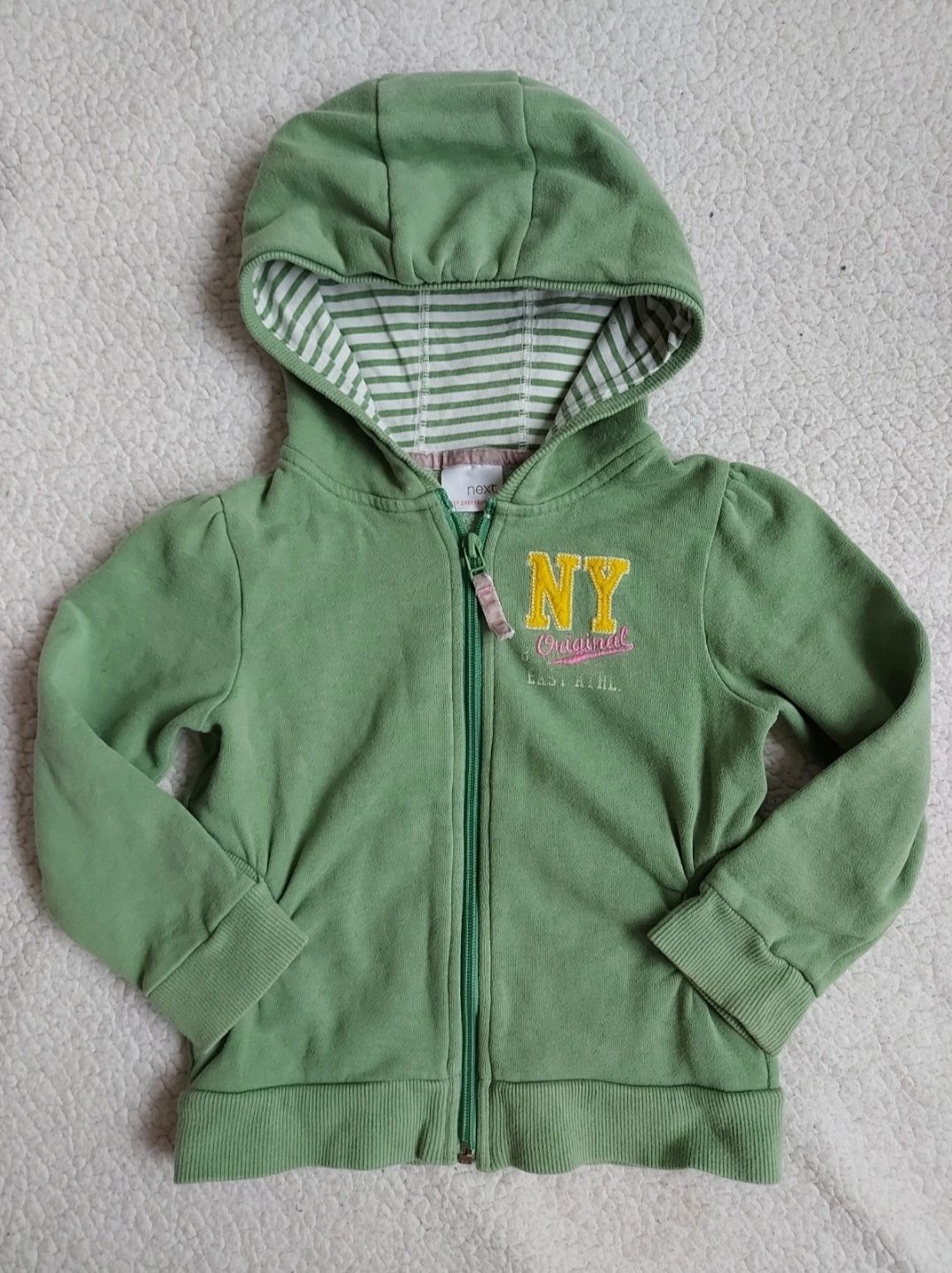 NEXT bluza z kapturem r. 104