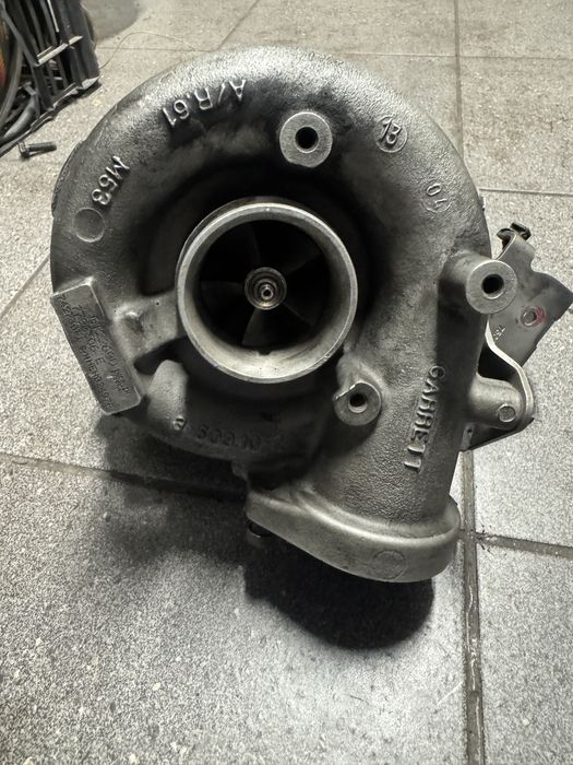 Turbosprężarka bmw 530d e60 GT2260V