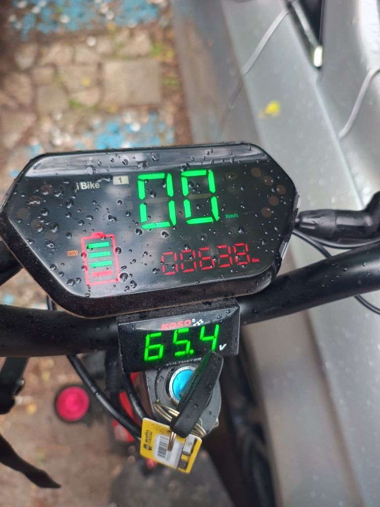 Електросамокат Crosser Rocket 11" 60V 3200W