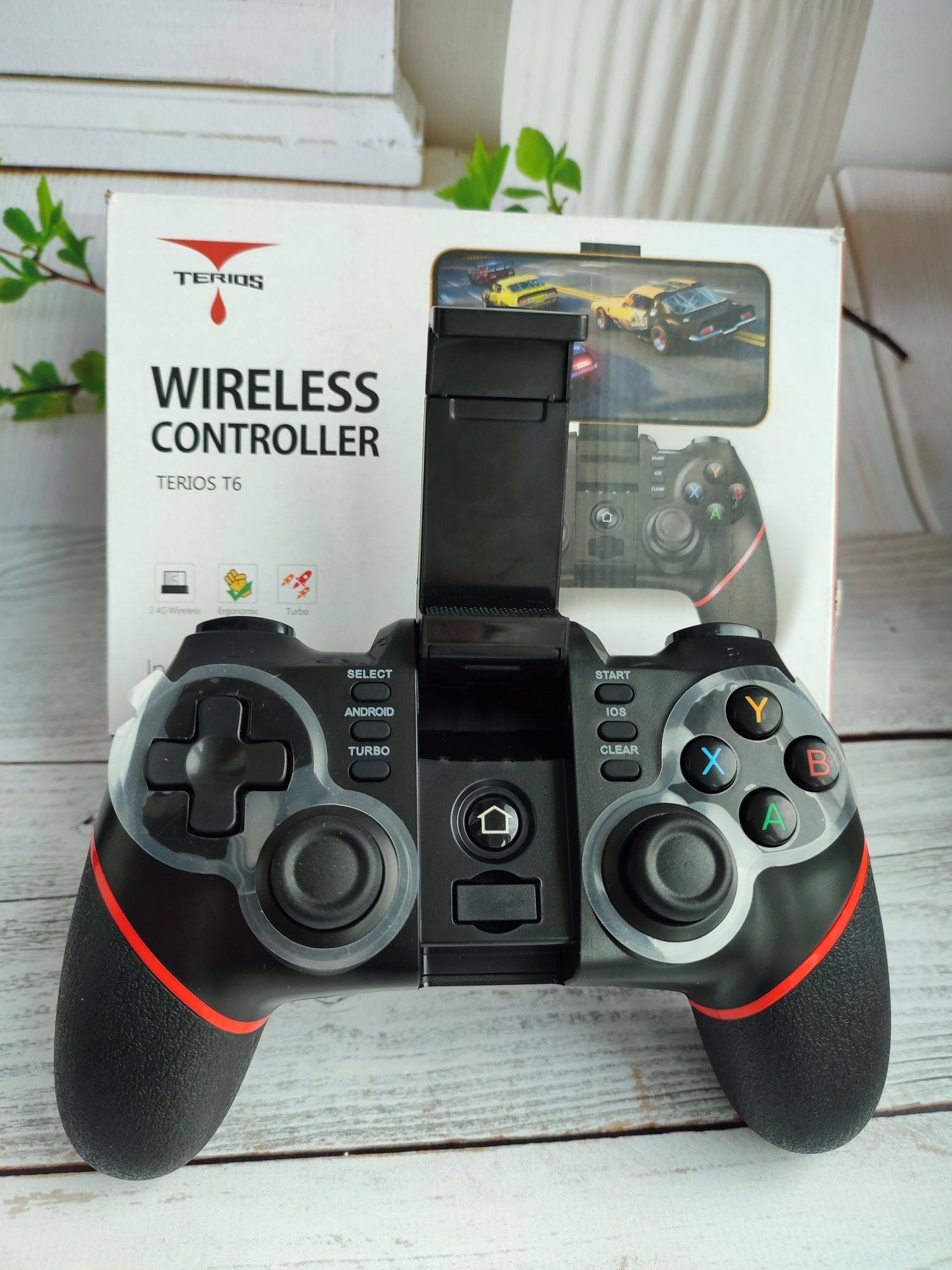 Бездротовий ігровий джойстик для телефону Terios T-6 Bluetooth Gamepad