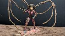 Kolekcjonerska Figurka STARCRAFT II KERRIGAN królowa ostrzy