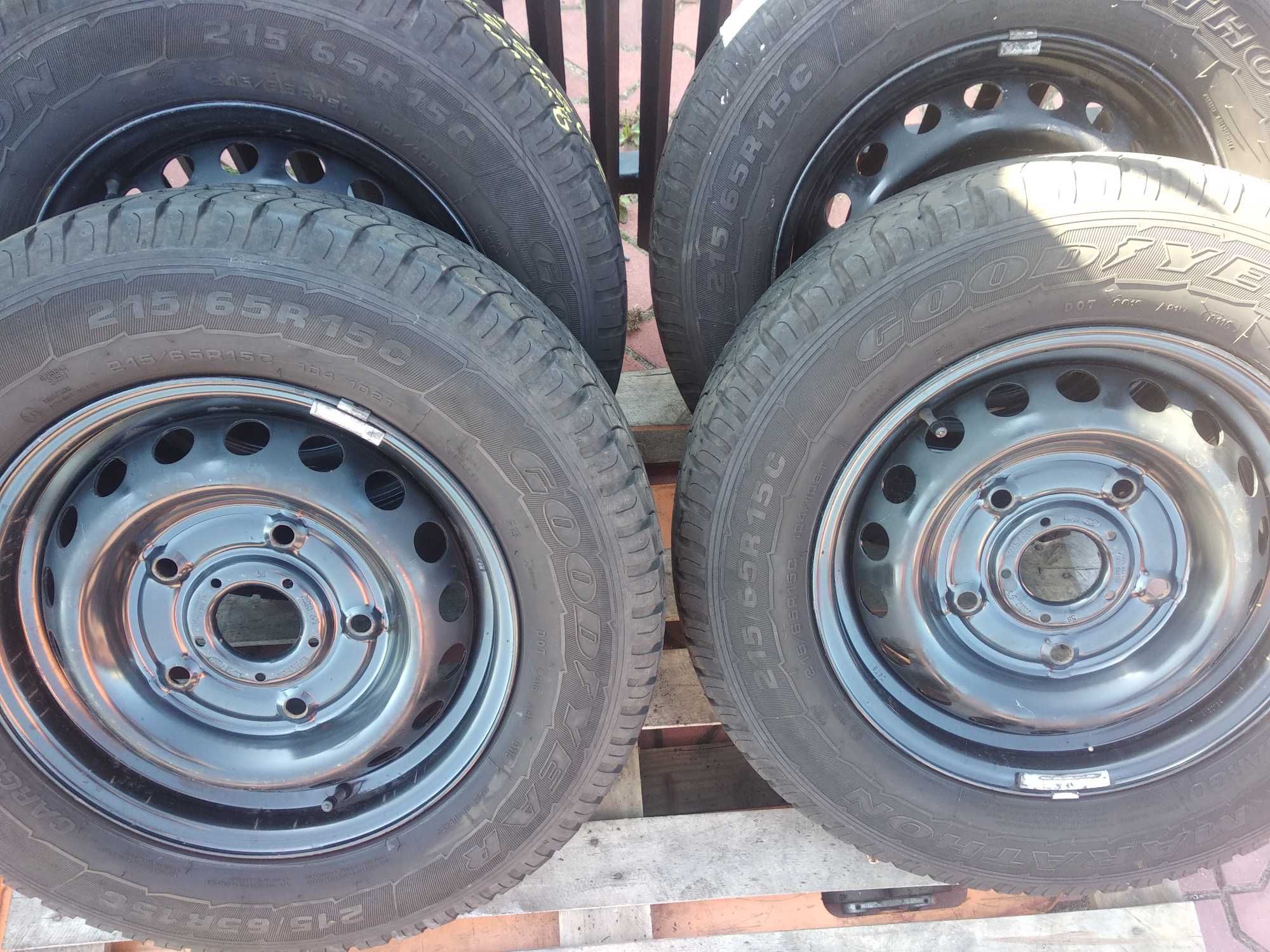 4x Koła 15 5x160 Ford Transit Custom z oponami 215/65/15c Goodyear