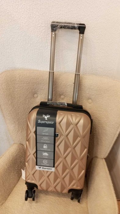 Mala de viagem pequena Nova Nunca usada