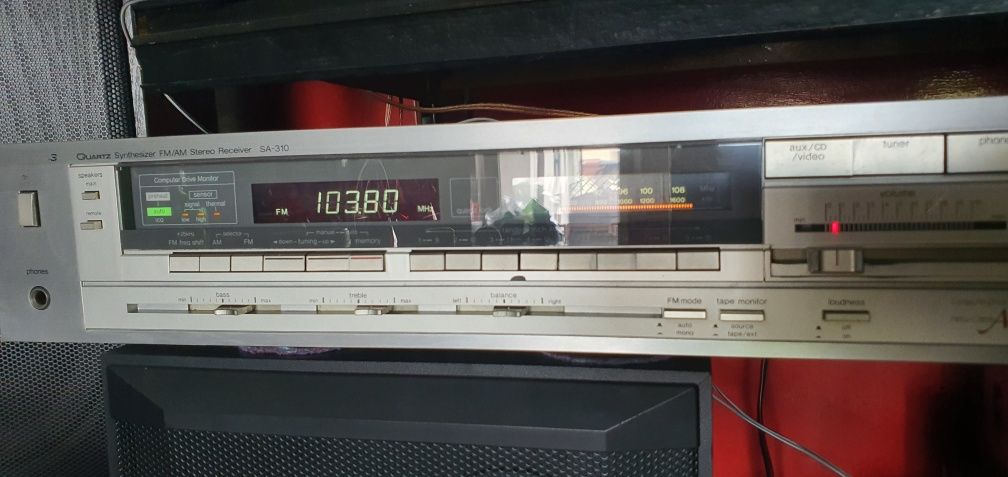 Amplituner TECHNICS plus kolumny Wharfendale Modus One