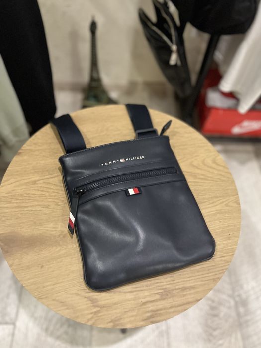 Сумка Tommy Hilfiger