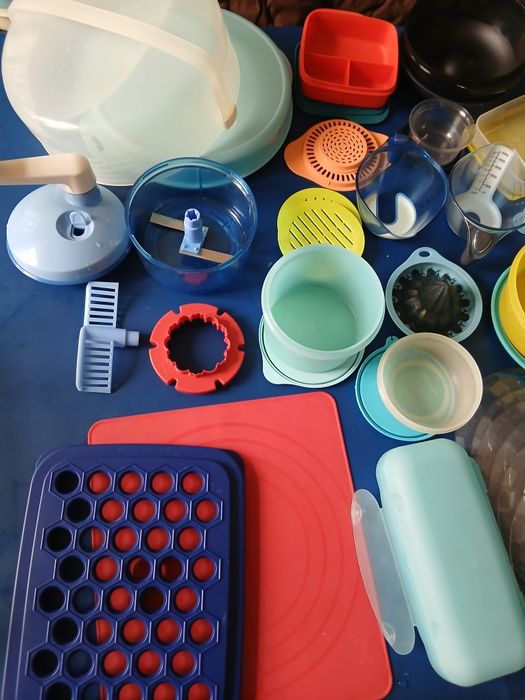 Екологічний Tupperware посуд. Дуже багато в наявності. Від 100 грн