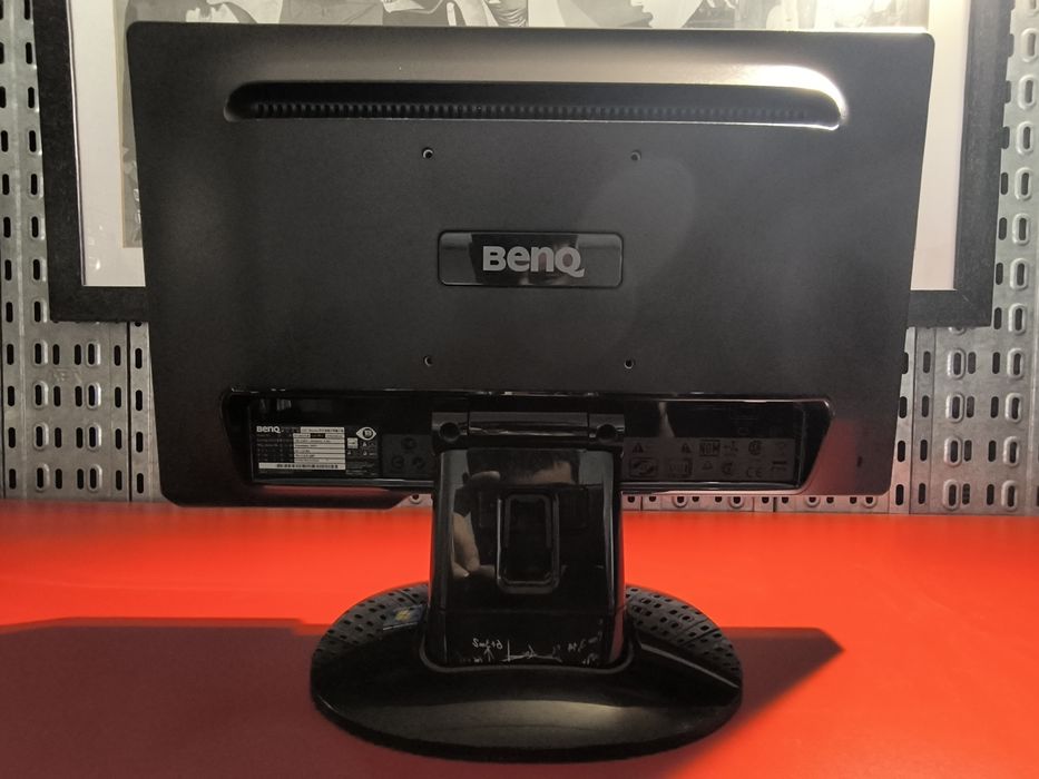 BenQ 19" Monitor (G922HDAL) – Excellent Condition64553328465665121