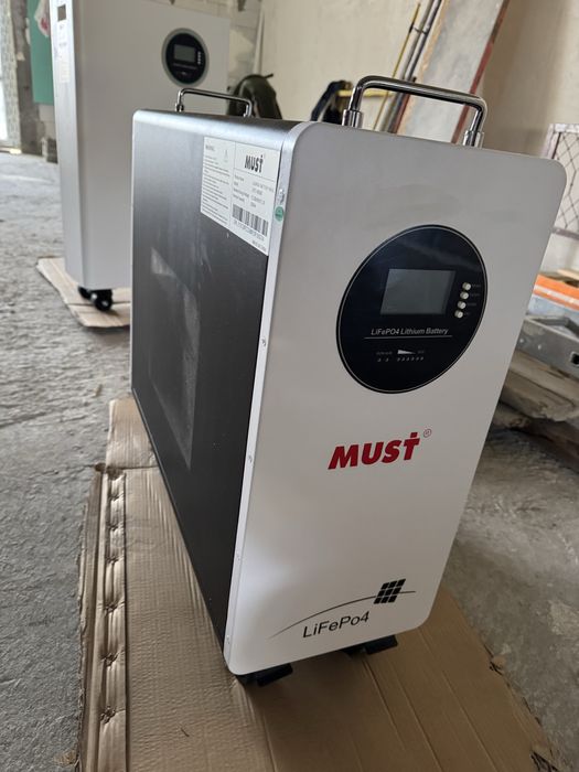 Аккумуляторная батарея Must LiFePO4  51.2V 300Ah 15,36KWh