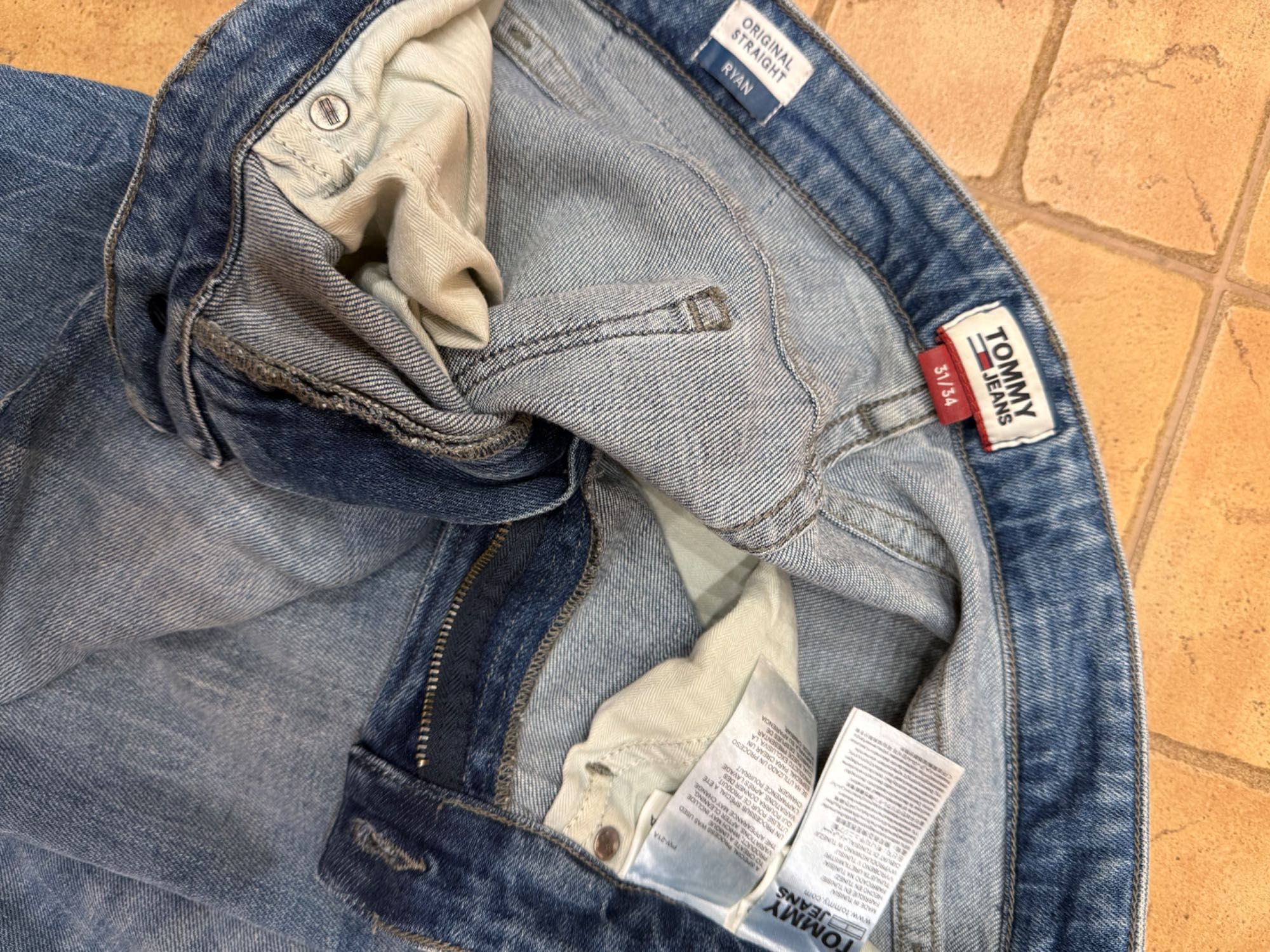 Джинсы Tommy Hilfiger оригинал