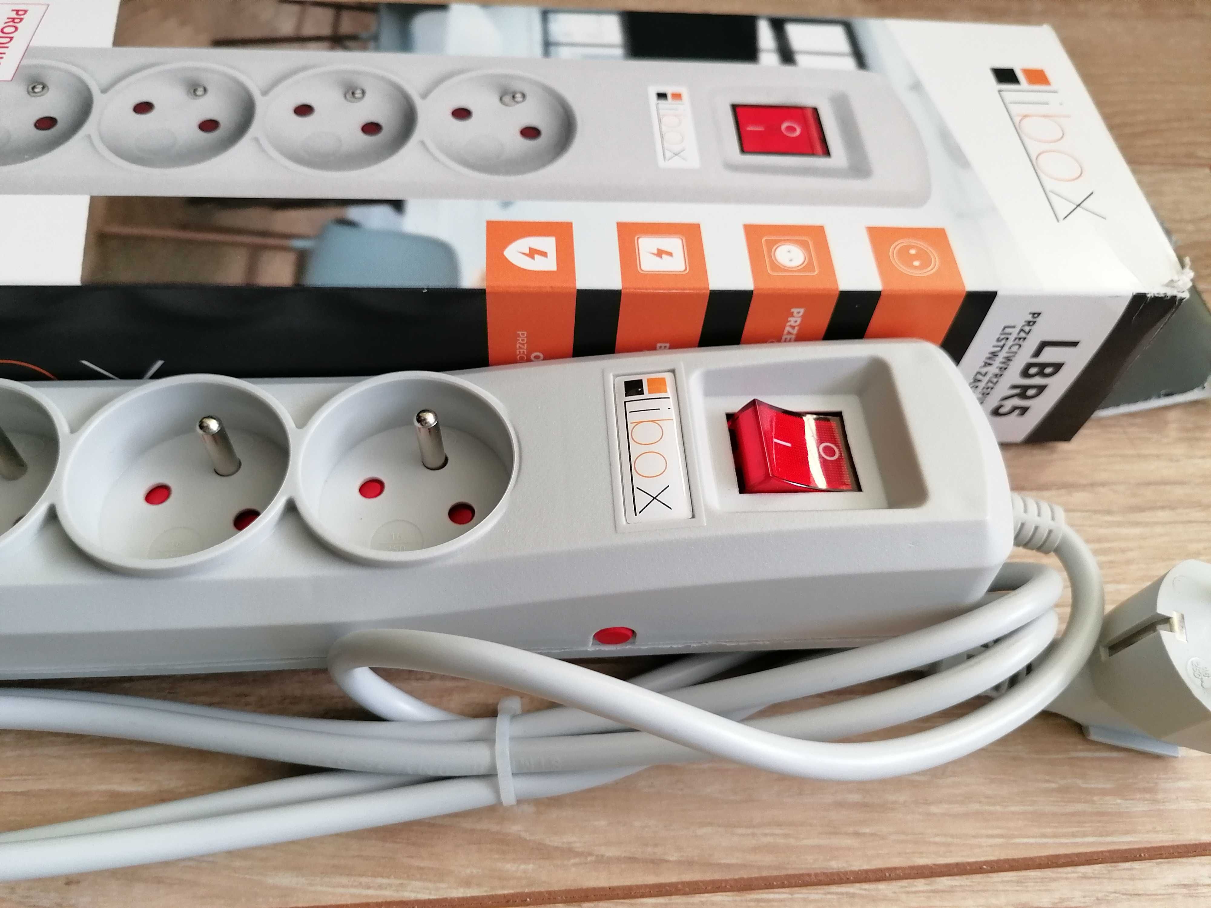Libox Listwa Zasilająca Przeciwprzepięciowa 1,5M (LBR5)