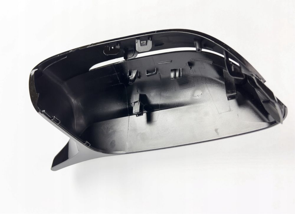 Nakładki obudowy lusterek do BMW G20,21,22,23,26,42 M-style czarne